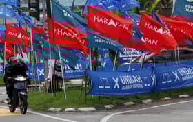 Firma penyelidik: Situasi terburuk BN menang tipis, mampu raih 64 peratus undi