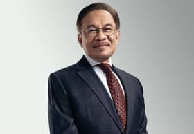 Anwar appointed as Malaysia’s 10th PM, to be sworn in at 5pm