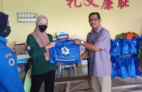 Yide hulur bantuan kepada 58 mangsa banjir di Kuala Selangor