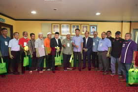 11 persatuan penduduk MPKj terima alat keselamatan rondaan cegah jenayah