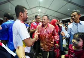 Thousands attend appreciation feast for Gombak machinery, voters