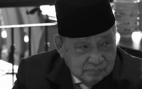 PM Anwar offers condolences to Muhyiddin