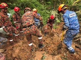 Tanah runtuh: Mayat mangsa ke-26 ditemukan pada hari keenam operasi SAR