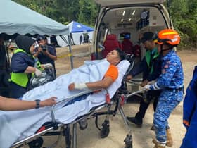 Tanah runtuh: Keletihan melampau, anggota APM pengsan sewaktu bertugas