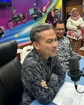 KKD discussing with telcos to cut prices — Fahmi