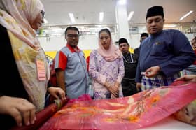 Bantu tingkat jualan, usahawan asnaf dihimpun dalam pameran di Kompleks PKNS