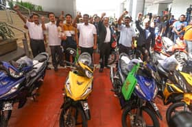 Kerajaan Negeri bantu 100 pekerja p-hailing miliki motor melalui Bike Care-1,000