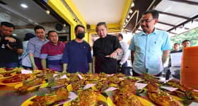 Menu Rahmah initiative: RM5 lunch, dinner meals now available at 15,000 food premises