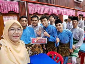 360 pelajar SPM di Permatang terima sumbangan alat tulis