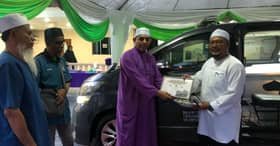 LZS hulur dana zakat, tampung kos Surau An Nur beli van jenazah