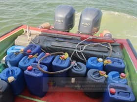 Maritim Selangor tahan bot penumpang bawa petrol tanpa kebenaran