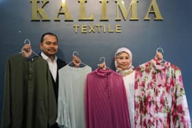 Tuah tinggal kerjaya arkitek, suami isteri raih untung jual kain ela