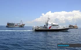 APMM Selangor rampas 9kg syabu, tahan 14 pendatang asing