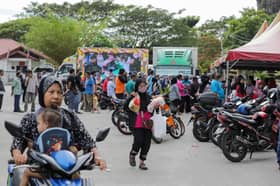 Lebih 500 penduduk Sungai Tua serbu Jualan Ehsan Rakyat, beratur seawal 7 pagi