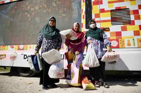 Suri rumah teruja berbelanja di jualan murah, akui barangan berkualiti, segar