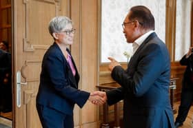 Anwar receives courtesy call from Australian Foreign Minister