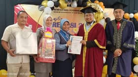 420 pelajar DUN Meru terima bantuan kembali ke sekolah