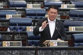 Menteri: Dana lebih RM4 juta naik taraf jalan, parit di Klang