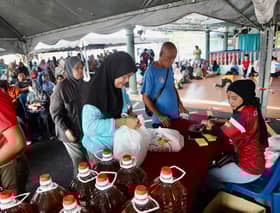 Program jualan murah barangan asas di sembilan lokasi esok