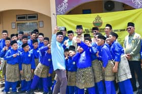 Raja Muda agih duit raya, bantuan makanan kepada anak yatim Melaka