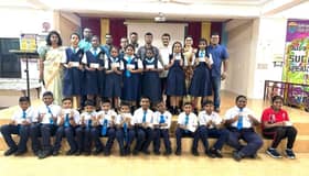 25 வசதி குறைந்த மாணவர்களுக்கு நிதியுதவி- மிட்லண்ட்ஸ் ஸ்ரீ மகா மாரியம்மன் ஆலயம் வழங்கியது