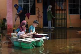 Pelajar terjejas banjir di Johor tidak perlu pakai seragam sekolah