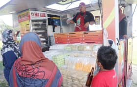 Peniaga teruja jualan pau di Jelajah Ehsan Rakyat cecah 1,000 biji sehari