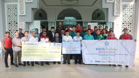 Mais, anak syarikat sumbang lebih RM140,000 bantu mangsa bah Johor