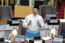 Build nine skateboard rinks, to meet needs of sports enthusiasts