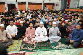 MB sahur, Subuh berjemaah bersama 300 pelajar Yayasan Selangor