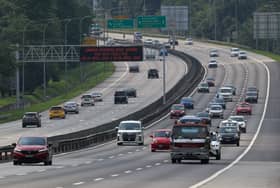 Traffic flow on all major highways smooth despite rain at several locations