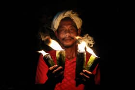 Petani hidupkan kembali tradisi nyalakan pelita kekabu