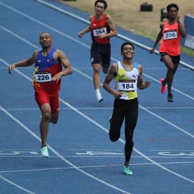Sukan SEA: Umar cipta kejutan raih emas 400 meter, pecah rekod kebangsaan