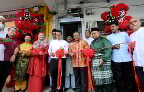 MB officiates Petaling Jaya parliamentary service centre, starts operating today