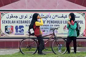 Educational institutions urged to allow students, teachers to don sportswear due to hot weather