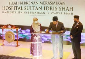 Sultan titah siapkan projek bina hospital, klinik ikut jadual 