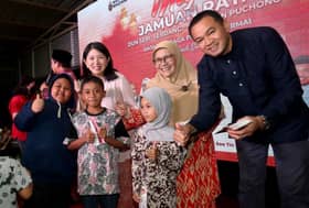 Lebih 3,000 tetamu pelbagai bangsa meriahkan rumah terbuka Seri Serdang