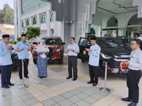 Jabatan Mufti terima sumbangan kenderaan pacuan empat roda