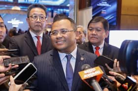 Dissolution of state assembly a matter between MB, Selangor Ruler, Azmin told
