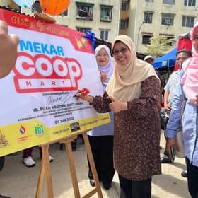 Kios jual barangan asas murah di flat kos rendah jana untung lebih RM13,000