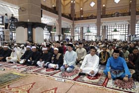 PM Anwar performs Aidiladha prayers at Masjid Putra