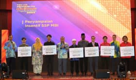 650 mahasiswa asnaf terima sumbangan sijil simpanan premium dari MBI