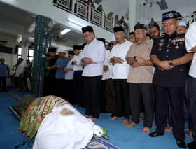 PM Anwar leads funeral prayers for Salahuddin