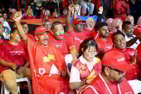 Sedia depani PRN, ribuan penyokong laung semangat perpaduan