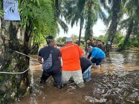 Korban Perdana DUN Morib diteruskan meskipun kawasan sembelihan dinaiki air