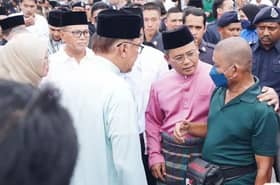MB visits families of plane crash victims at HTAR Klang
