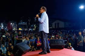 Teach 'traitor' Azmin a lesson, Anwar tells Hulu Kelang voters