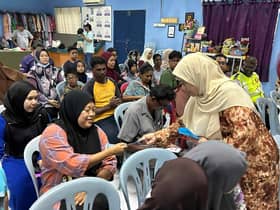 106 penduduk B40 DUN Batu Tiga terima baucar halal RM100