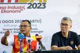Amirudin says won’t vacate Sg Tua seat