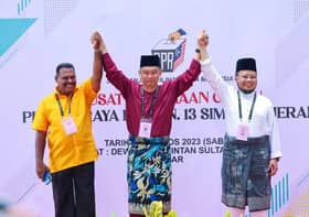 சிம்பாங் ஜெரம், பூலாய் இடைத்தேர்தல்களில் ஹரப்பானுடன்  மும்முனைப் போட்டி